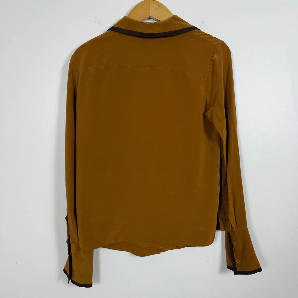 LilySilk 100% Mulberry Silk Blouse Caramel Button Down Contrast Collar S - Picture 5 of 7
